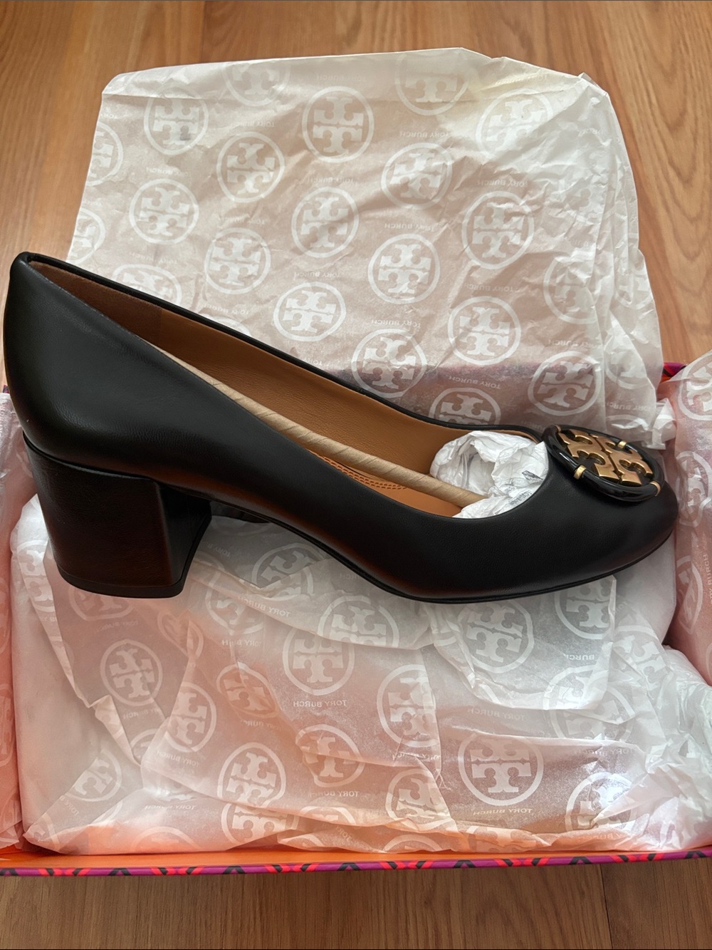 Tory Burch Multi Logo Pump